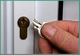 Mt Holly Locksmith Store Mt Holly, NJ 609-495-9005 - 14-55-broken-key